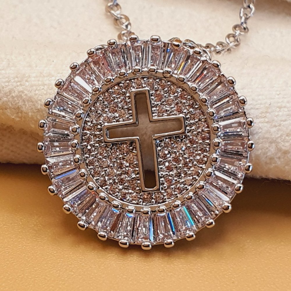 💎Shiny Round Cross Carved CZ Full  Silver Plated Dainty Necklace,, INDN8638 - Picture 2 of 5